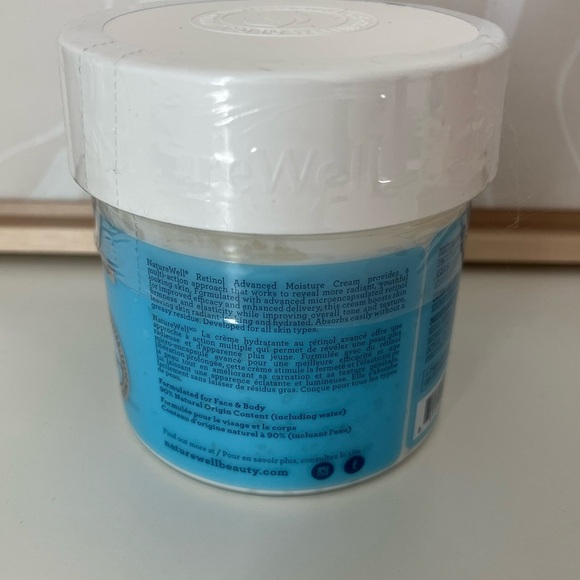 NatureWell Retinol Body Cream Lotion Moisturizer - Picture 3 of 3